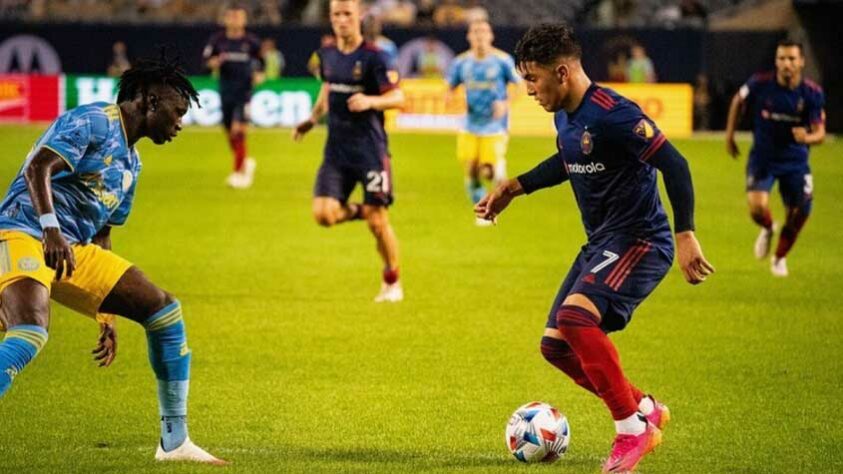 O jovem atacante argentino começou sua carreira no Defensa y Justicia. De lá, Aliseda partiu para a MLS, onde jogou no Chicago Fire. Chegou ao Lugano, da Suíça, recentemente e deve mostrar seu potencial.