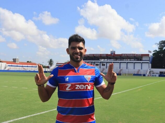 Fortaleza: 8 reforços / Fernando Miguel (G, Vasco) – sem custos; Anthony Landázuri (Z, Independiente del Valle-EQU) – valor não divulgado; Brayan Ceballos (Z, Deportes Quindío-COL) – valor não divulgado; Juninho Capixaba (LE, Bahia) – empréstimo; José Welison (V, América-MG) – empréstimo; Moisés (A, Ponte Preta) – R$ 3 milhões; Silvio Romero [foto] (A, Independiente-ARG) – empréstimo; Renato Kayzer (A, Athletico-PR) – R$ 6 milhões