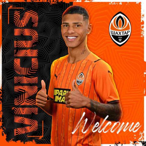 FECHADO! - Vinicius Tobias foi oficialmente apresentado pelo Shakhtar Donetsk como reforço do clube ucraniano, após se despedir do Internacional.