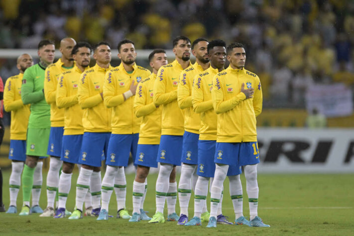 Em uma grande atuação no Mineirão, o Brasil goleou o Paraguai por 4 a 0 e mostrou que pode convencer também. Veja a seguir as notas dos jogadores. (Por João Marcos Santana - joaosantana@lancenet.com.br)