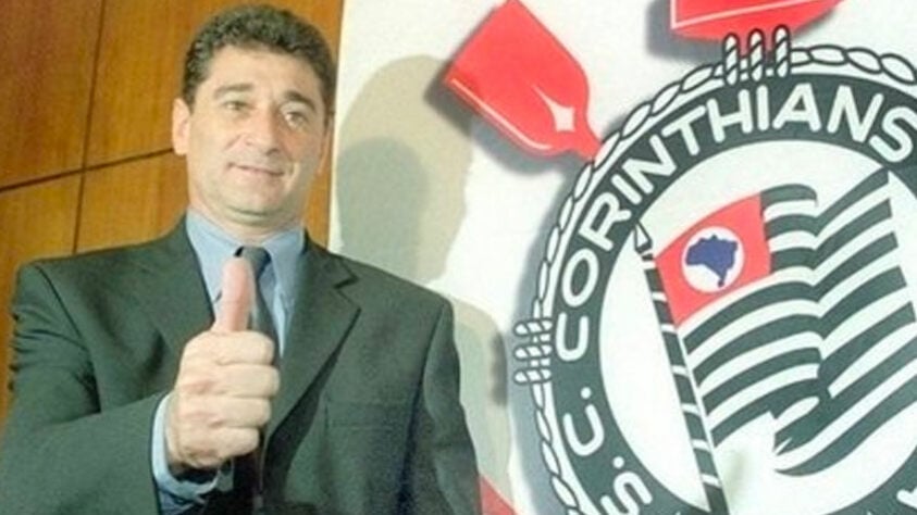 Daryo Pereira - País: Uruguai - Treinou o Corinthians em 2001