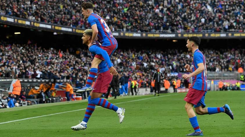 La Liga - O Campeonato Espanhol terá transmissão da ESPN e Star +. O Real Madrid conquistou o seu 35º título na temporada 2021/22. O Barcelona (foto) foi o vice-campeão.
