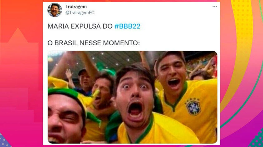 O VAR analisou: expulsão de Maria é prato cheio para memes nas redes sociais.