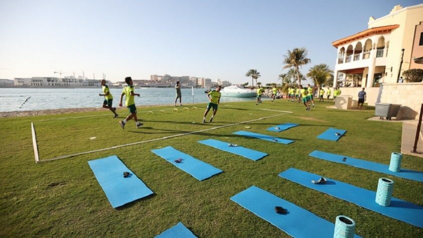 O Palmeiras, inclusive, utilizou uma dessas áreas externas para treinar.