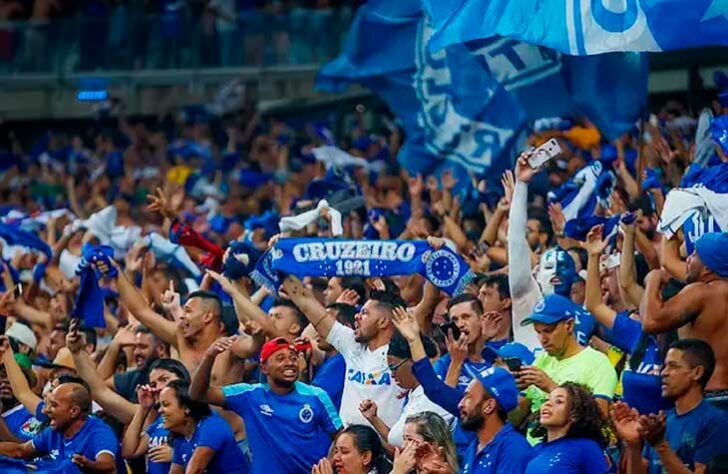 7º - Cruzeiro - Média de pagantes: 27.380