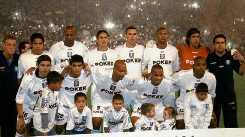 Vice: Once Caldas (2004) - Campeão: Porto - Nos pênaltis, o time português por 8 a 7.