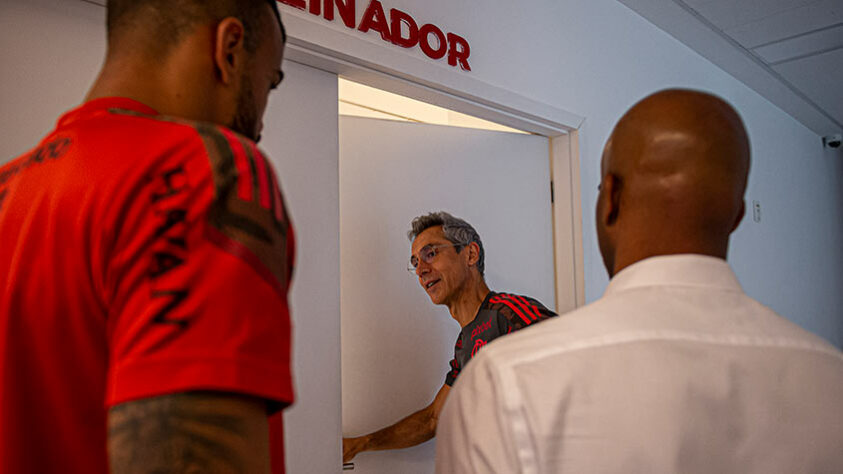 GALERIA: veja fotos do primeiro dia de Fabrício Bruno no Flamengo.