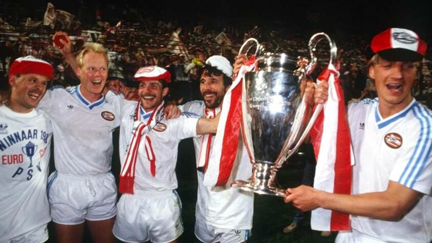 PSV: 1 título (1987-88)
