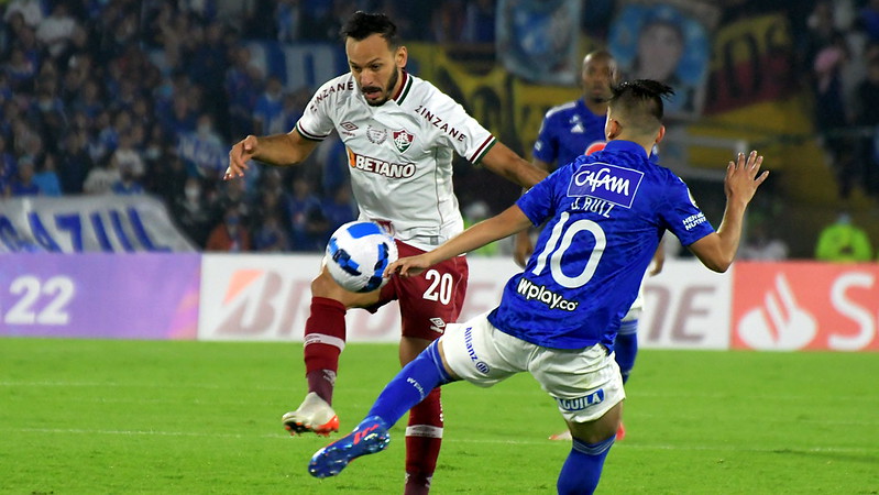 Millonarios (Colômbia) x Fluminense - Pré-Libertadores 2022: na partida fora de casa pela fase preliminar da competição, um vídeo de torcedores do Millonarios disparando ofensas racistas contra jogadores do Tricolor circulou nas redes sociais. Os atletas do Fluminense foram chamados de 'macacos da favela'. Não houve punição aos envolvidos. 