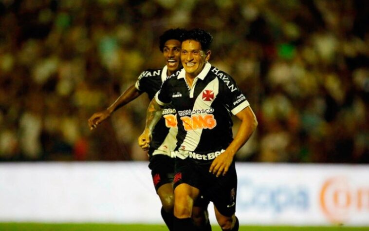 2020 - Altos-PI 1x1 Vasco - Com gol de Germán Cano, o Cruz-Maltino empatou com a equipe do Piauí e avançou à próxima fase.