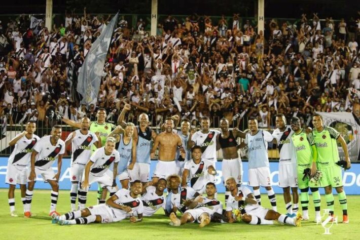 49º - Volta Redonda 2x4 Vasco - Campeonato Carioca 2022 - Na estreia do Vasco na temporada, o experiente jogador recebeu a bola na área com um passe preciso de Gabriel Pec e colocou no canto do goleiro. 