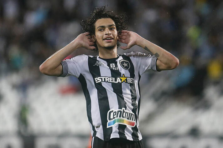 Botafogo - De janeiro a julho de 2021, o clube faturou quase R$ 5,3 milhões com patrocínios.