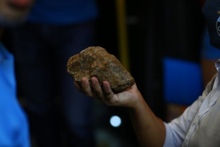 FOTOS: Ônibus do Grêmio é atacado antes de clássico contra o Internacional