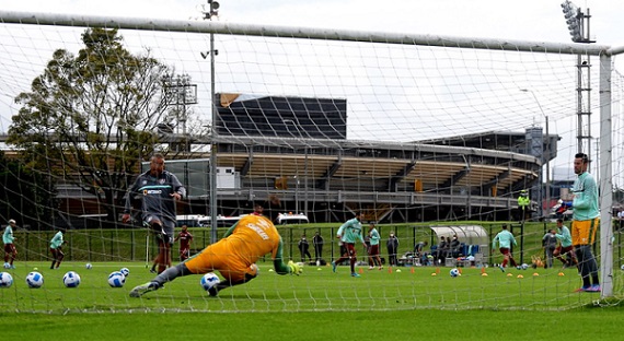 Treino do Fluminense em Bogotá