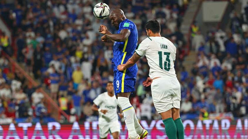 O Palmeiras ficou com o vice do Mundial de Clubes ao perder para o Chelsea na prorrogação, por 2 a 1, na tarde deste sábado (13), em Abu Dhabi. Lukaku abriu o marcador, mas Raphael Veiga, de pênalti, empatou a partida ainda no tempo no normal. Nos acréscimos, o zagueiro Luan colocou a mão na bola e viu Havertz ser efetivo. Veja as atuações (por Rafaela Cardoso).