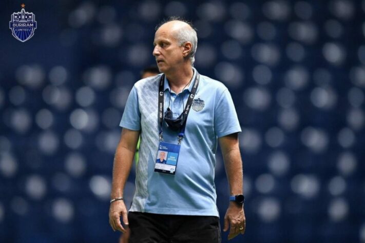 Alexandre Gama (68 anos) - Clube atual: Daegu FC (Coreia do Sul)