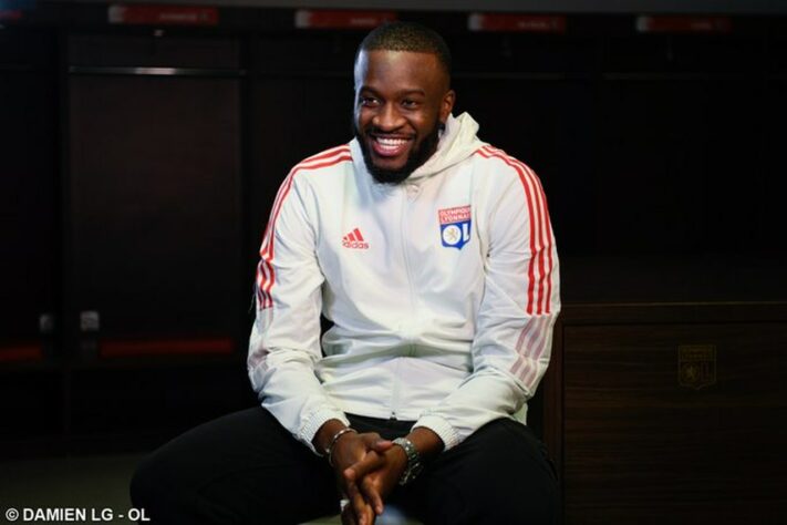 Tanguy Ndombélé (meia): saiu do Tottenham rumo ao Lyon.