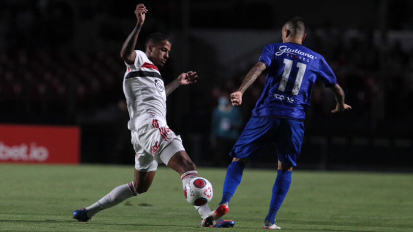 SANTO ANDRÉ: Sobe - Goleiro Fabrício. Defendeu algumas finalizações perigosas, embora tenha falhado no gol que deu a vitória para a equipe adversária, mostrou uma boa defesa durante a partida. // Desce - Gabriel Nescau. Além de ter ganho o primeiro cartão amarelo da partida ainda nos primeiros minutos de jogo, perdeu uma das maiores oportunidades de gol da partida. Falhou muito em um gol que era praticamente feito, fazendo com que o Santo André perdesse uma grande chance.