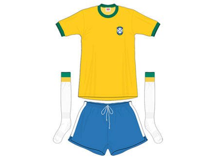 1970 - Mais um ano de título mundial do Brasil. A seleção adotou a gola careca na camisa, que foi produzida pela marca Athleta, além das duas estrelas acima do escudo da CBD, referentes aos de 1958 e 1962.