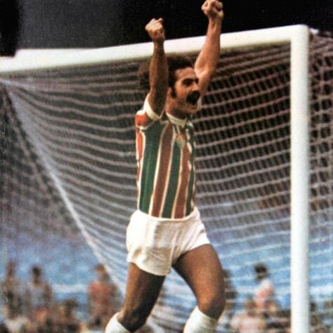 1975 - A histórica Máquina Tricolor surgiu justamente na Taça Guanabara, quando o Fluminense foi campeão após bater o America na última rodada do torneio por 1 a 0, com gol de falta de Rivellino.