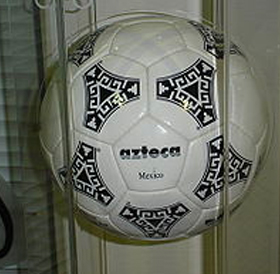 Nome da bola: Azteca. Edição: Copa de 1986