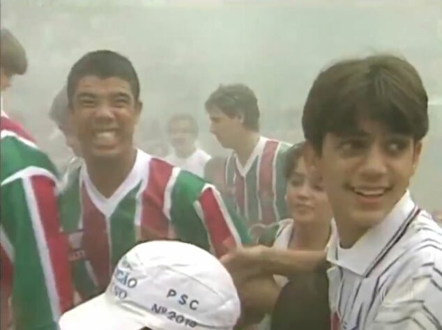 1993 - No último título em Laranjeiras, o Fluminense teve uma vitória por 1 a 0 sobre o Volta Redonda com gol do Super Ézio e sagrou-se campeão.