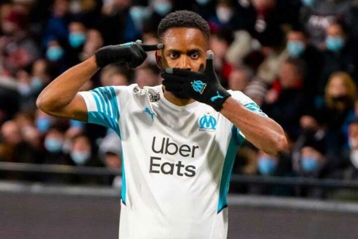 23º- Bakambu (Olympique de Marseille). Salário do atacante: 416 mil euros, aproximadamente R$2,2 milhões.