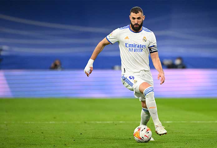 2º lugar: Karim Benzema (atacante – 35 anos – França): Real Madrid – 17 gols marcados