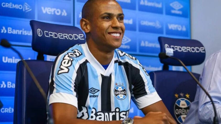 Bruno Alves, 32 anos (zagueiro) - Grêmio