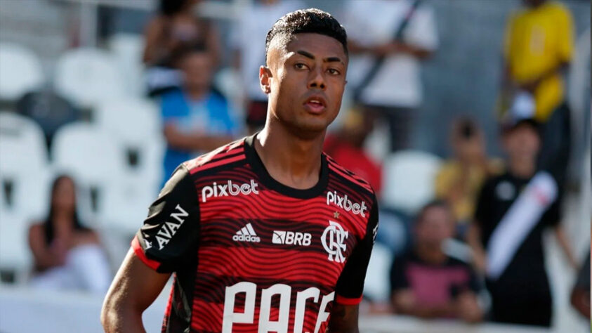 Bruno Henrique (32 anos) - Final de contrato: 31/12/2023 - ponta do Flamengo