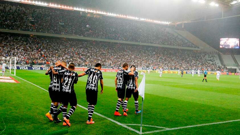 Corinthians 2 x 0 Atlético-MG - Terceira fase da Copa do Brasil de 2014 (jogo de ida) - 1 de outubro de 2014 (eliminado na volta, em BH, ao perder por 4 a 1, de virada)