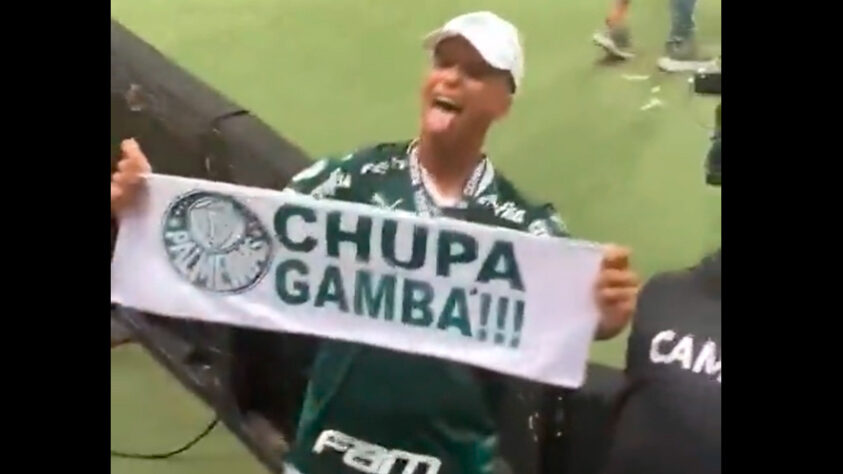 Agora em 2022, Deyverson reacendeu a polêmica após conquistar a Recopa Sul-Americana. O atleta mostrou uma placa provocativa para o Corinthians e falou "Chup*, Neto".