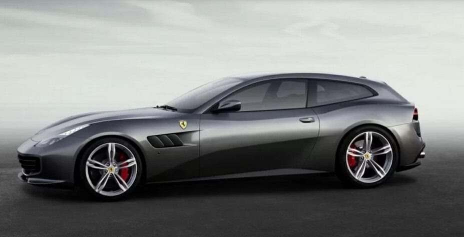 A Ferrari GTC4 Lusso é um dos carros queridinhos do Neymar. O veículo italiano está valorizado entre R$3,2 milhões e R$3,7 milhões 