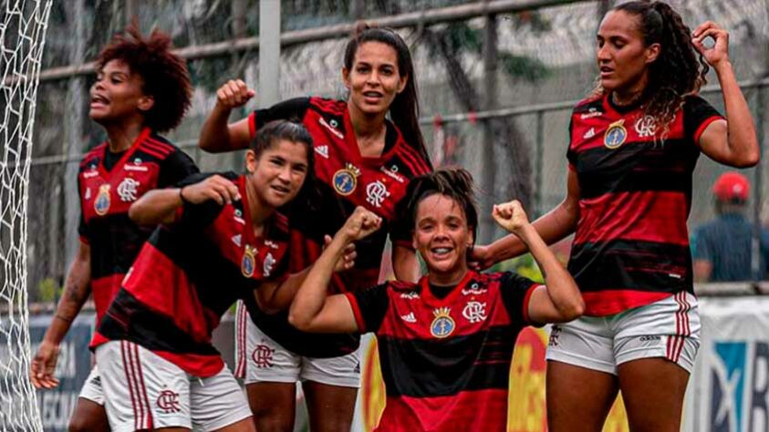 Pode surpreender - O Flamengo quer chegar até a fae mata-mata desta edição. A equipe ficou de fora ano passado e já mostrou ímpeto ao chegar até as semis da Supercopa