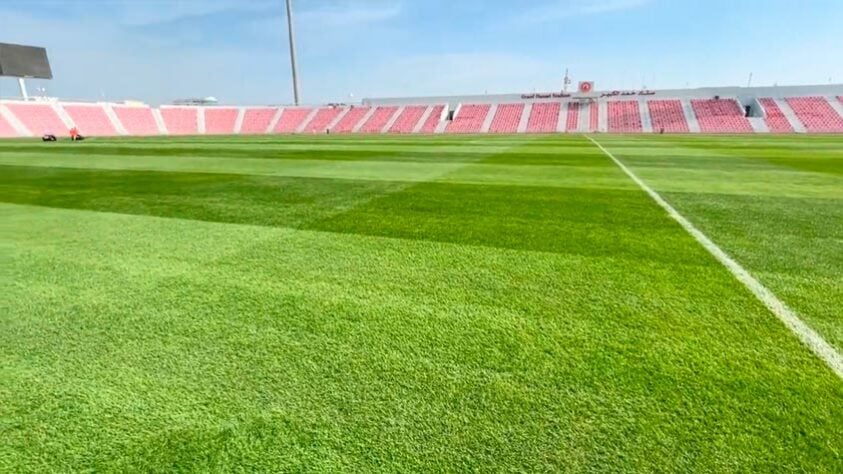 O centro de treinamento terá o mesmo gramado dos estádios da Copa do Mundo.