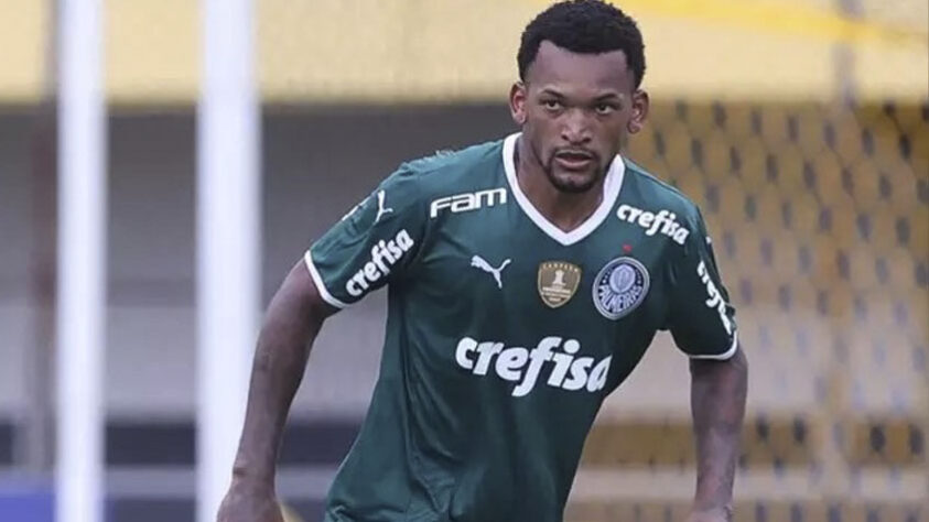 Jaílson (27 anos) - Final de contrato: 31/12/2023 - volante do Palmeiras