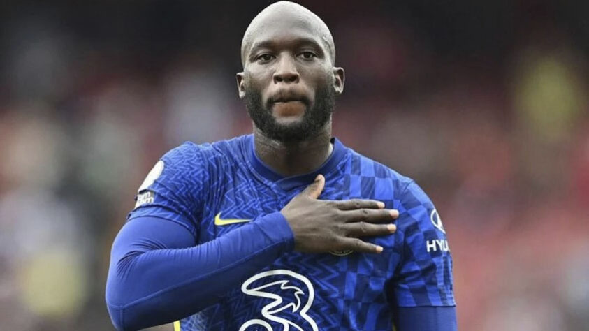 ESQUENTOU - Mais um clube na disputa por Lukaku. De acordo com o jornal espanhol Marca, o belga está sendo cotado no Barcelona.