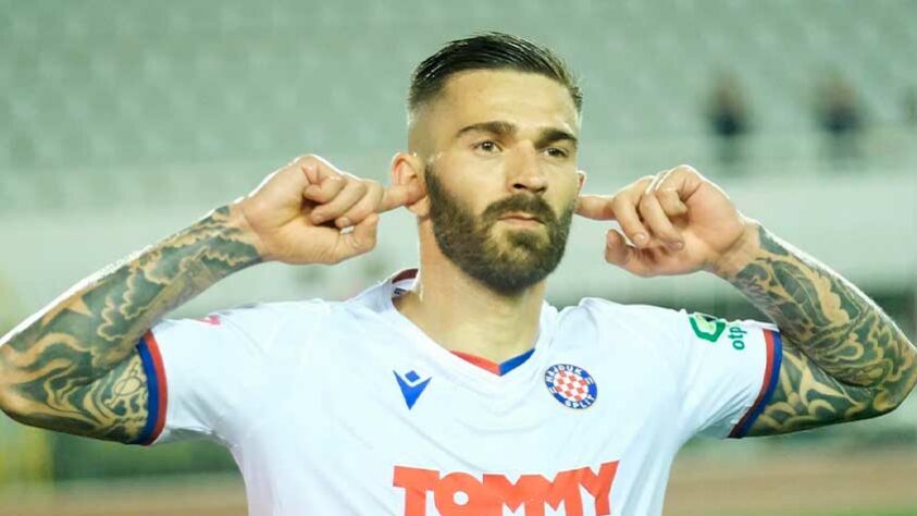 16º: Marko Livaja (Hajduk Split) - 22 gols / 33 pontos