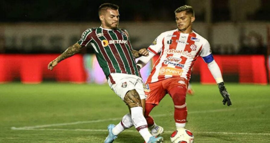 Nathan (26 anos) - Meia - Time: Fluminense - Chegou com status de disputar a titularidade e de grande reforço, mas disputou apenas sete jogos no ano, sempre saindo do banco ou com o time reserva.