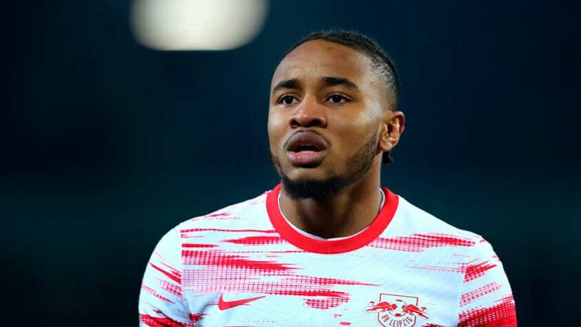 14º: Christopher Nkunku (RB Leipzig) - 17 gols / 34 pontos