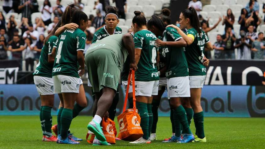 Candidato ao título - O Palmeiras, vice-campeão da última edição, planeja manter o bom futebol praticado na última temporada para chegar no título. A equipe também aproveita e vai para LIbertadores de 2022, por causa da segunda colocação no nacional
