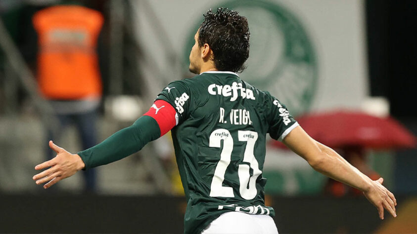 Nos jogadores, o Palmeiras levou a melhor em 6 nomes, enquanto o Corinthians ficou na frente em 5.