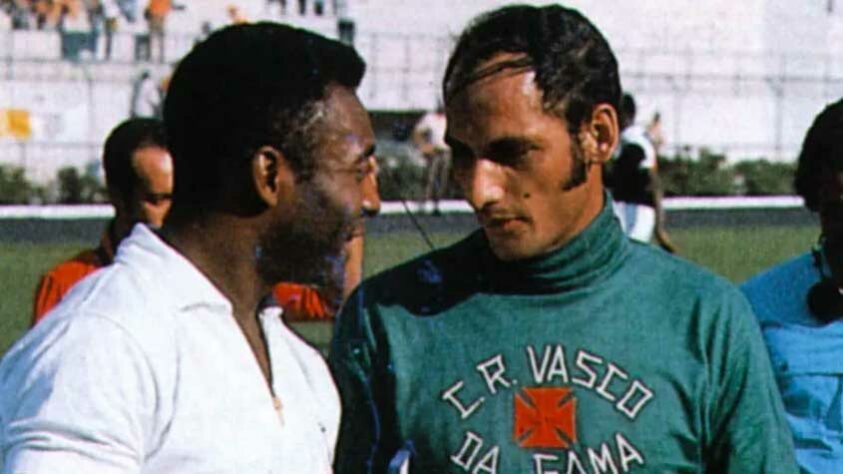 Atuando no Vasco de 1969 a 1975, o goleiro Andrada conquistou títulos importantes no clube. O argentino foi campeão do Campeonato Carioca (1970) e do Campeonato Brasileiro (1974). 