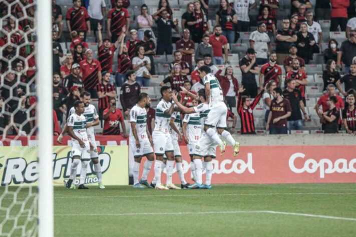 Campeonato Paranaense: Após um Athletiba na semifinal, o Paranaense chega na grande final com um confronto inesperado de certa forma, pois o Coritiba encara o Maringá em busca da taça do estadual. O primeiro jogo acontece com mando do Maringá na próxima quarta-feira (30/03) e a volta ocorre no Couto Pereira em 03/04.