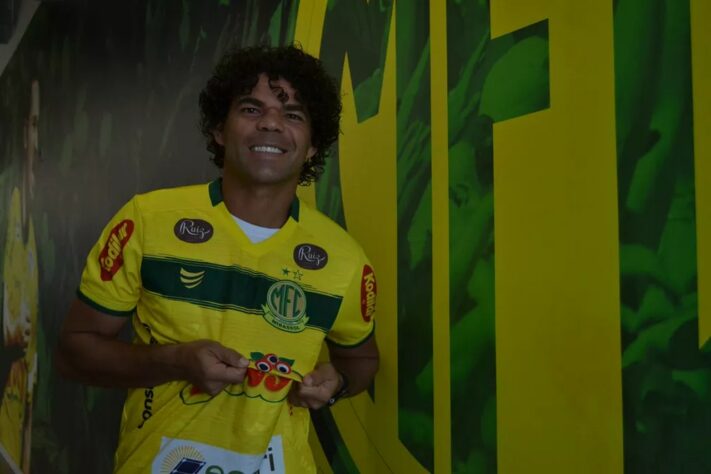 Camilo (36 anos) - Meia - Time: Mirassol (Série C) - Passagens boas por Botafogo e Chapecoense. Também jogou no Internacional e Cruzeiro.