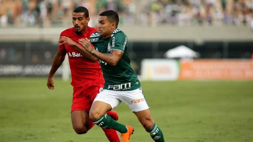 Palmeiras 1 x 0 Internacional - Campeonato Brasileiro - 22/04/2018: a partida foi realizada no estádio do Pacaembu por conta de um show da banda britânica Radiohead.