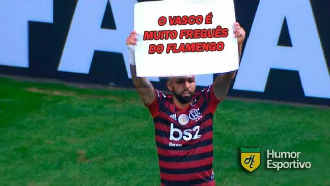 Rubro-negros fazem memes após vencer e eliminar o Vasco da Gama no Cariocão.