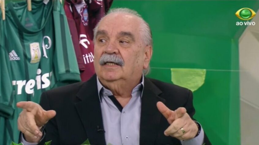 O comentarista Paulo Morsa voltou ao foco das notícias esportivas após declarações ofensivas contra o técnico Abel Ferreira. O ex-comentarista da Band estava longe dos programas esportivos na televisão e ocupava cargo de comentarista na Rádio Transamérica, mas foi demitido depois das falas contra Abel. Confira outros nomes que também "sumiram" dos programas esportivos de TV.