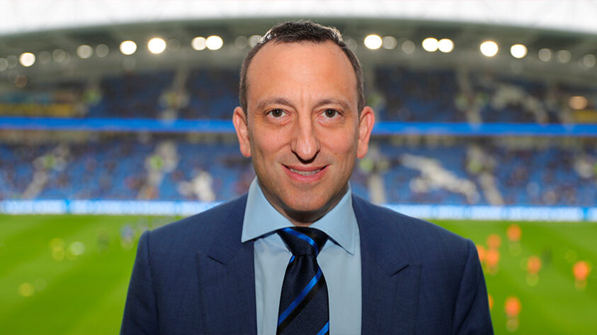 Tony Bloom, nascido na Inglaterra, é acionista majoritário do Brighton desde 2007.