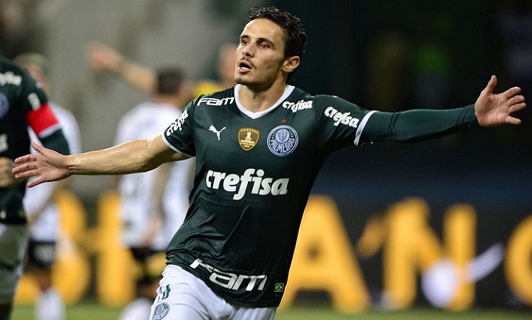 O contrato com o Palmeiras vai até dezembro de 2024.